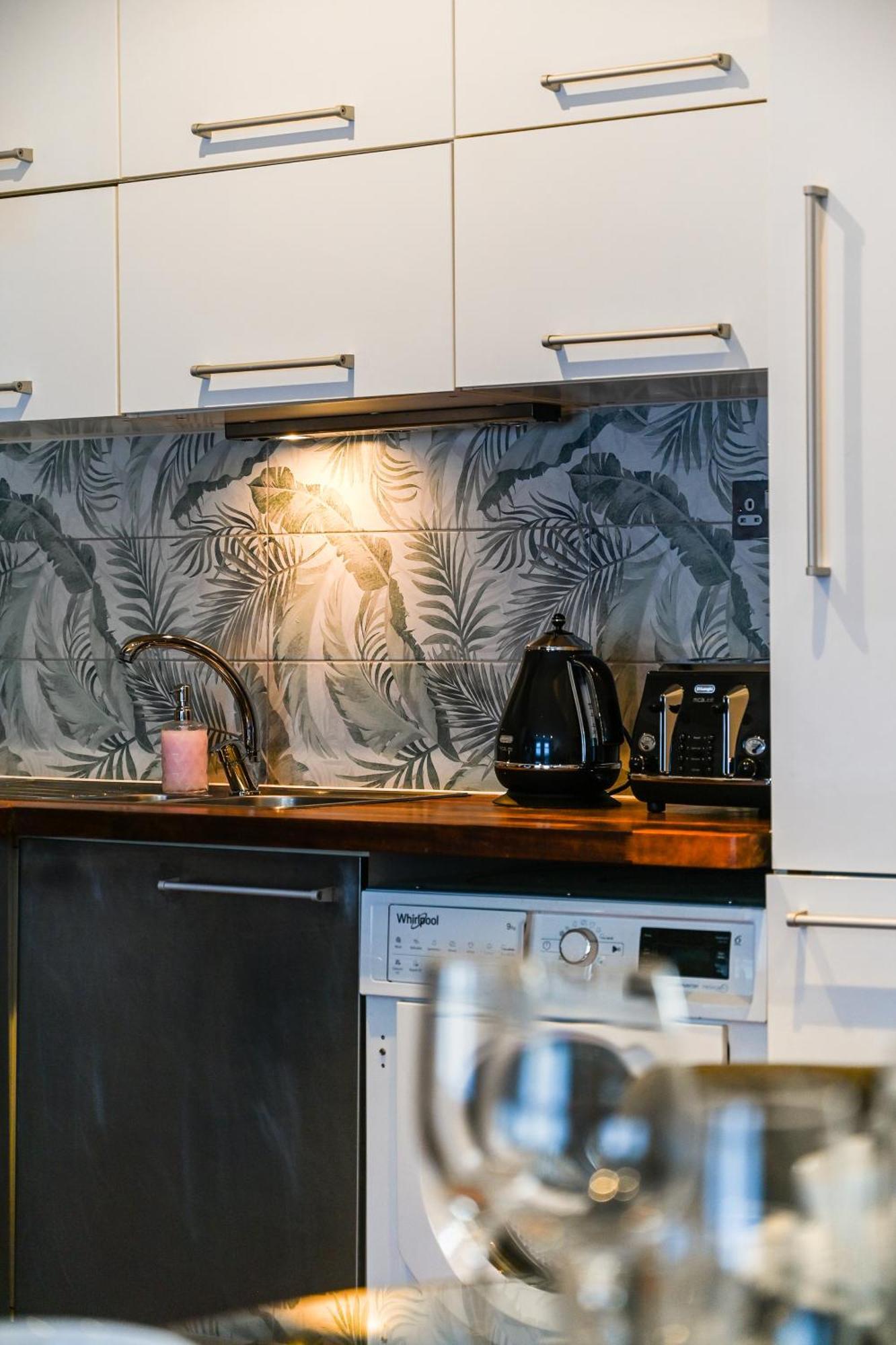 Apartment Avari - Hatton Collection